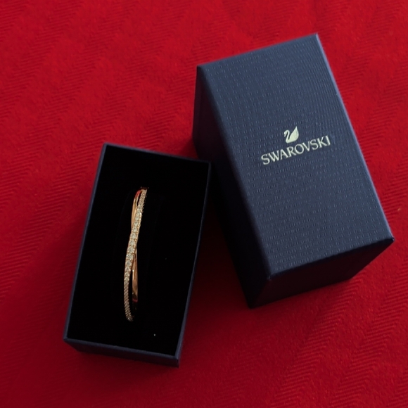 Brand New Swarovski Rose Gold Bangle - Picture 5 of 5